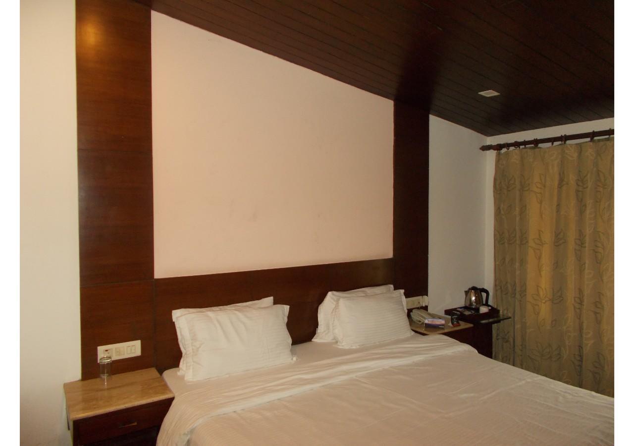 อิมพีเรียล สแควร์ Hotel มัสซูรี ภายนอก รูปภาพ